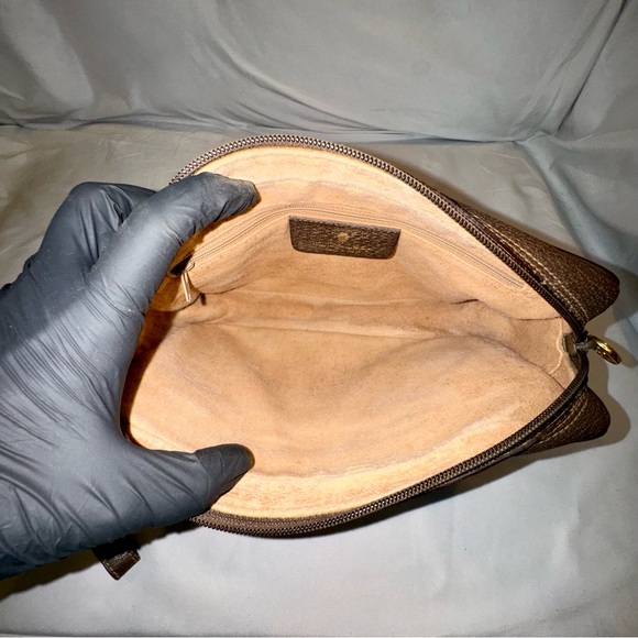 Rare Vintage Gucci GG Supreme Clutch Bag/Wristlet - Picture 4 of 13